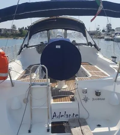 Jenneau Sun Odissey 37 Botel *